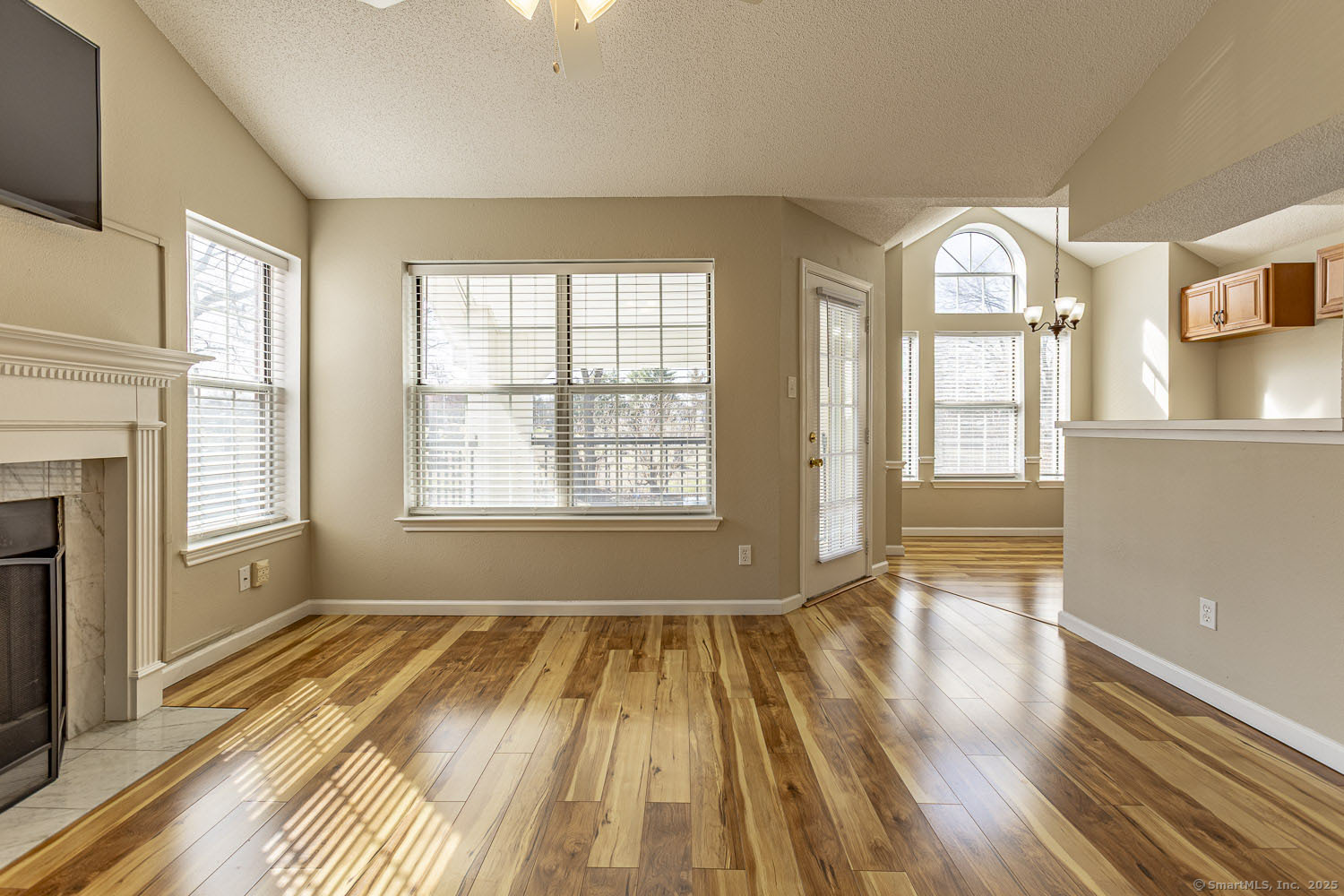 31 High Street APT 3202