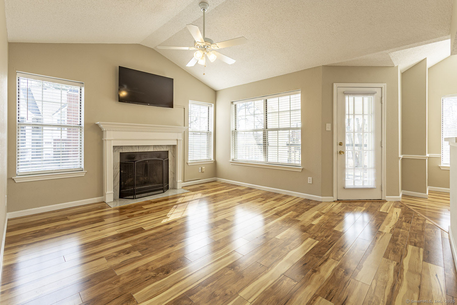 31 High Street APT 3202