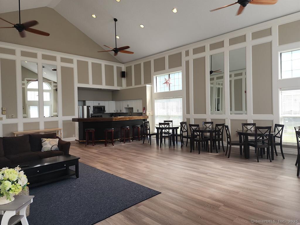 31 High Street APT 3202