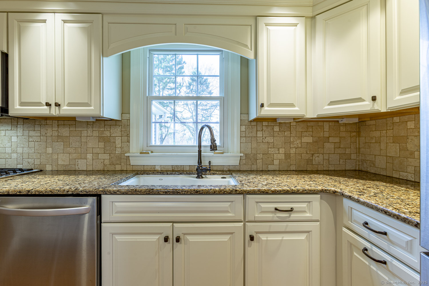 7 Grandview Terrace