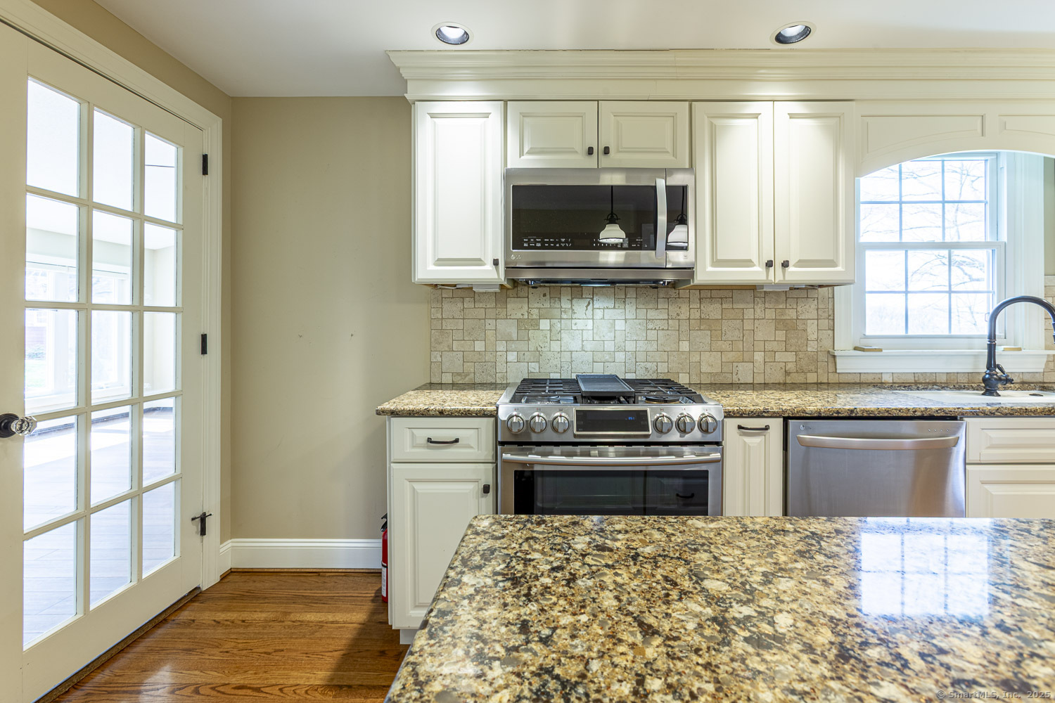 7 Grandview Terrace