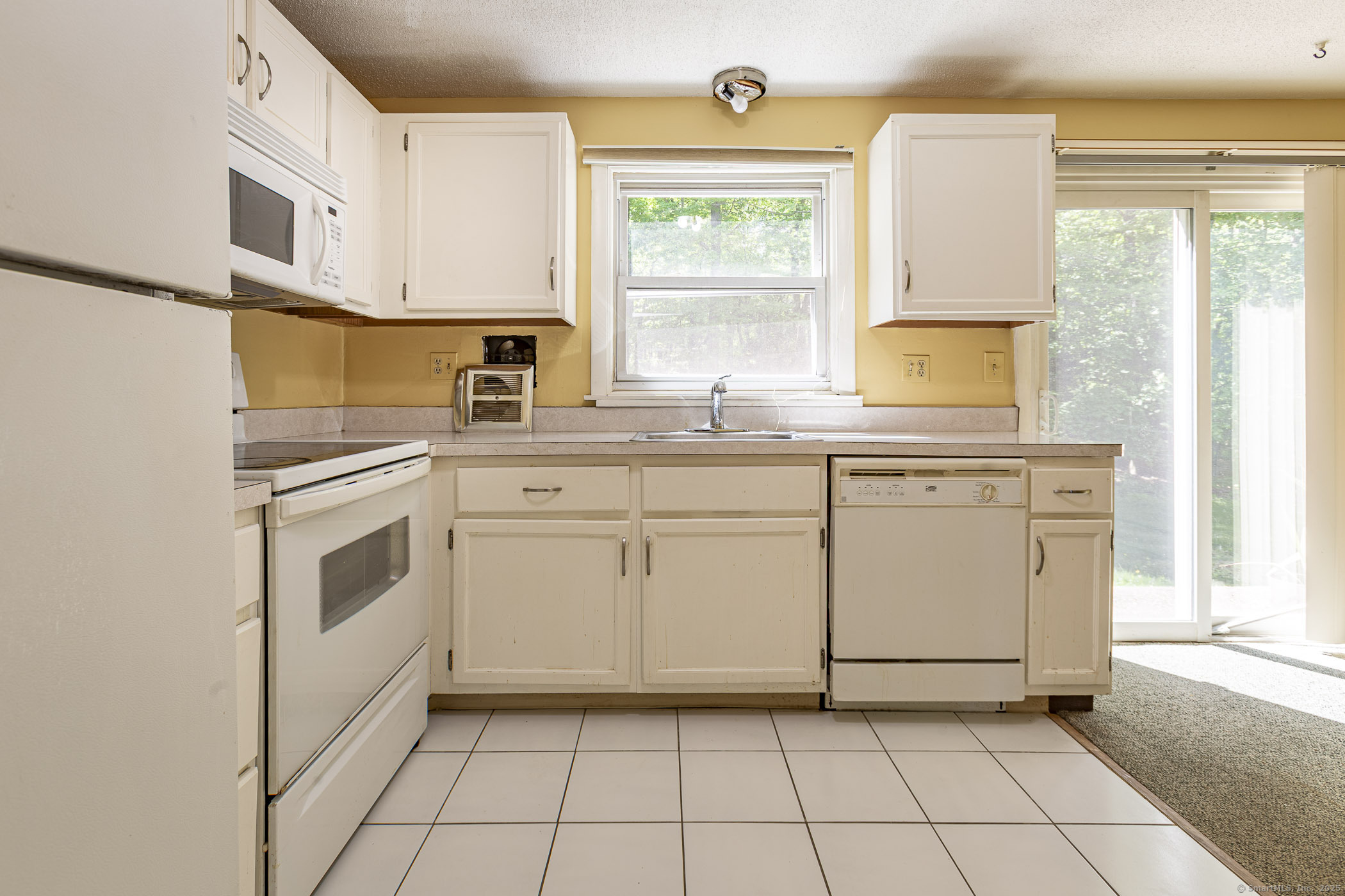 476 Woodbridge Street APT 9