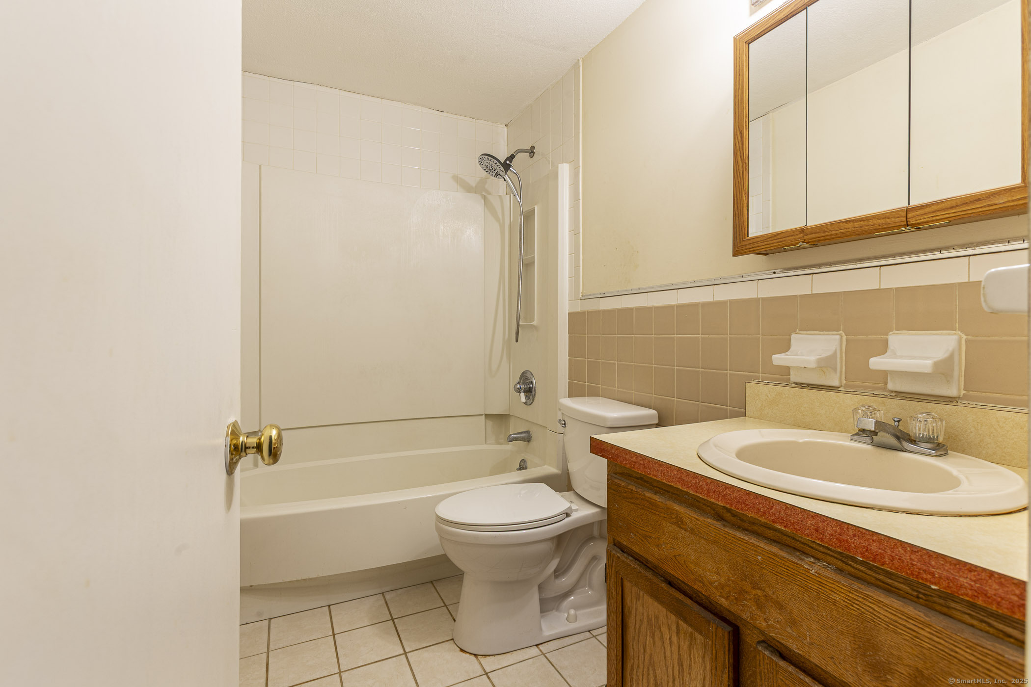 476 Woodbridge Street APT 9