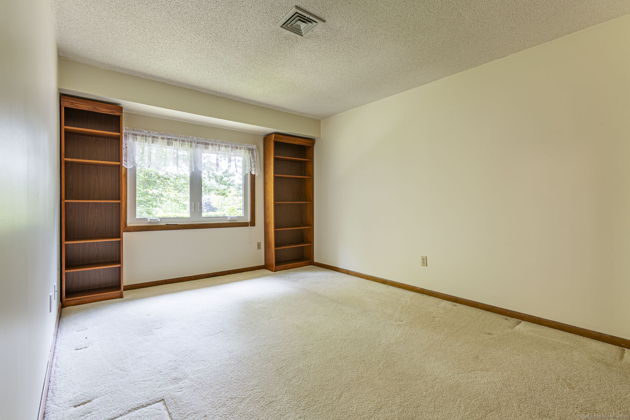 441 South Main Street APT 11