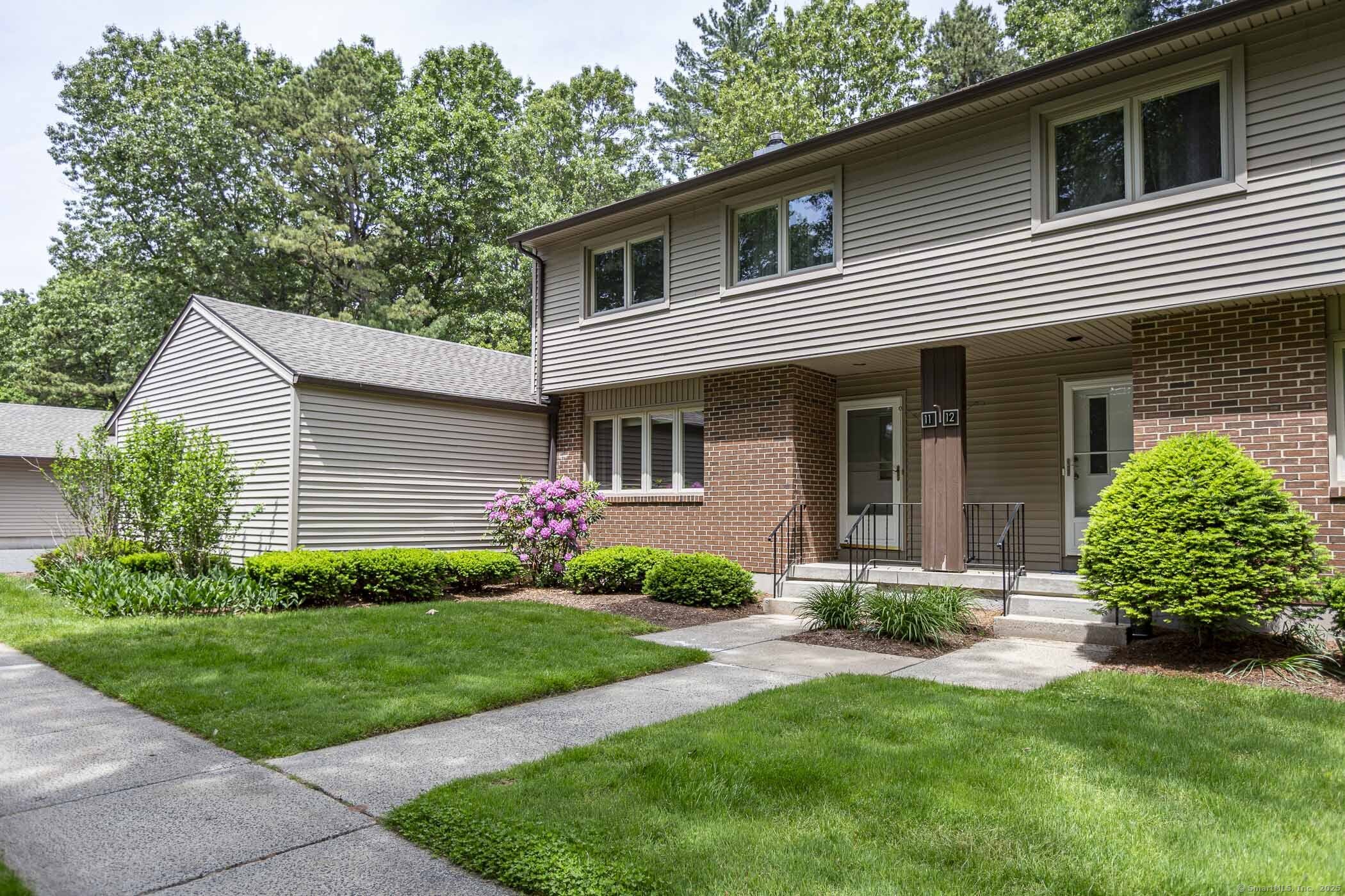 441 South Main Street APT 11