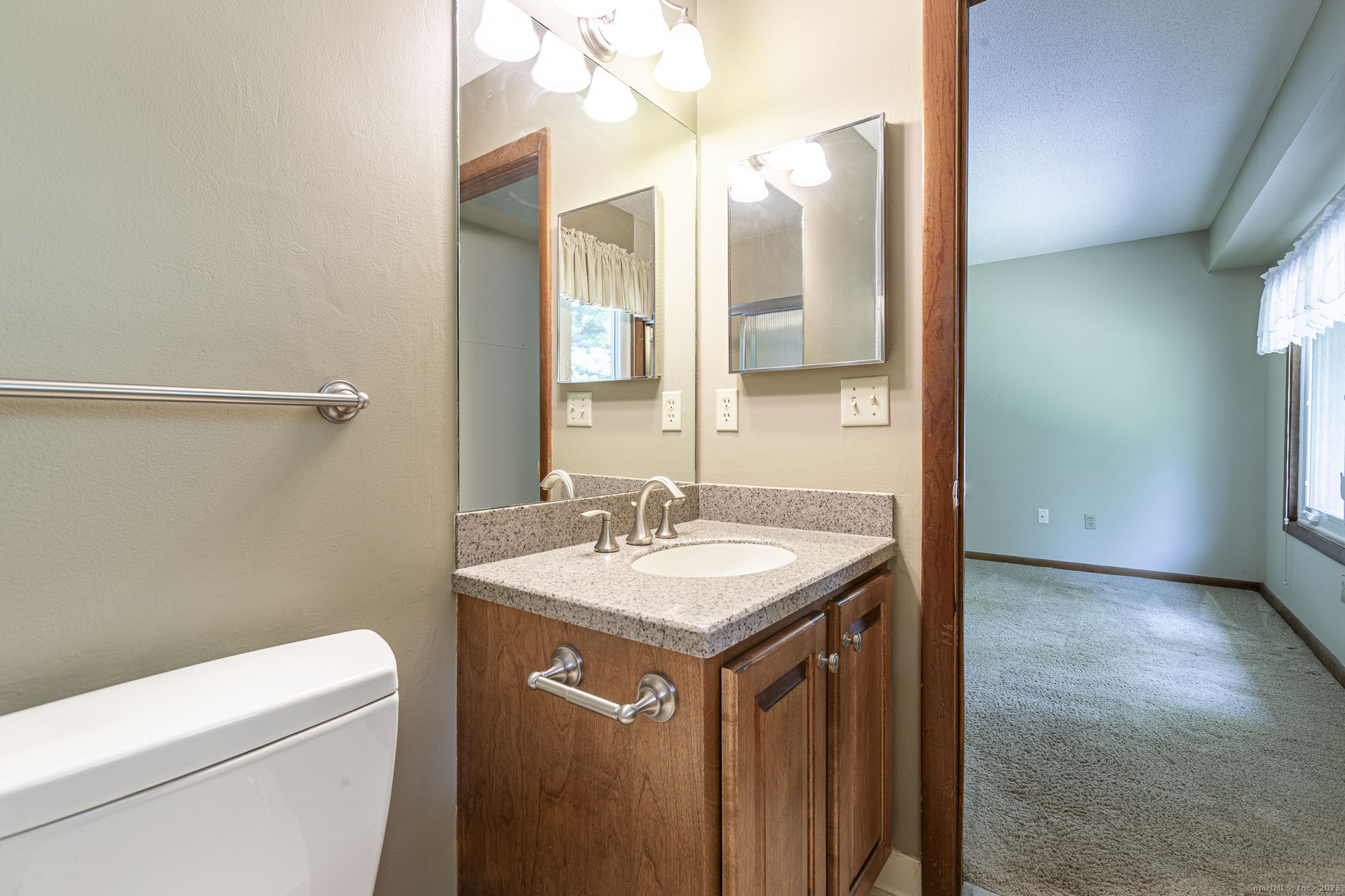 441 South Main Street APT 11