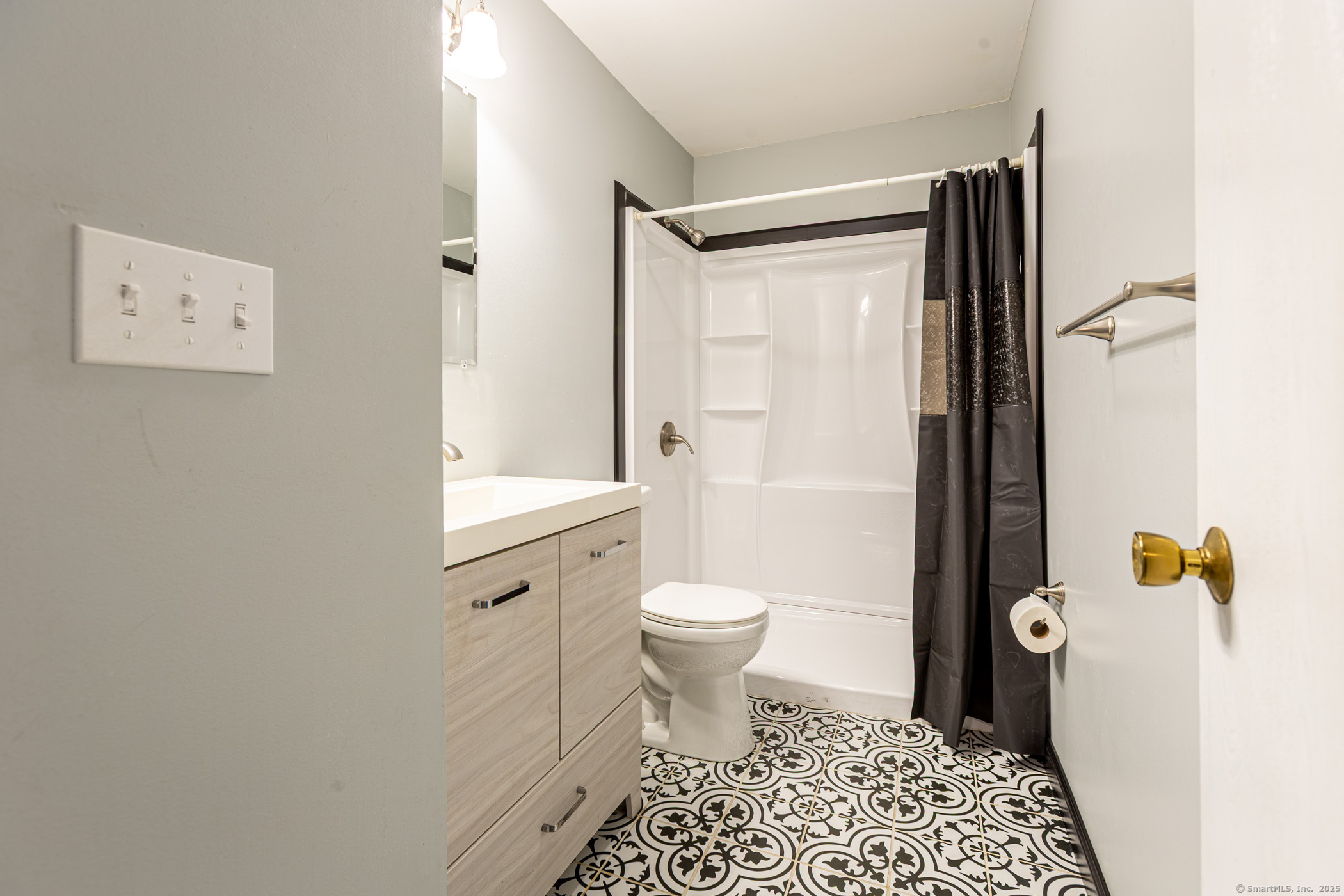 1 Abbott Road 133