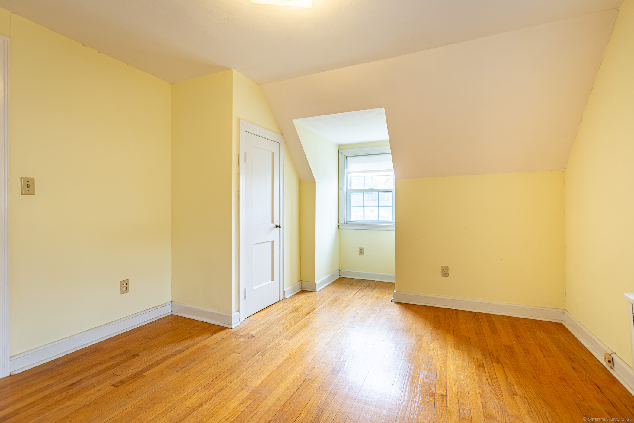 9 Deepwood Drive