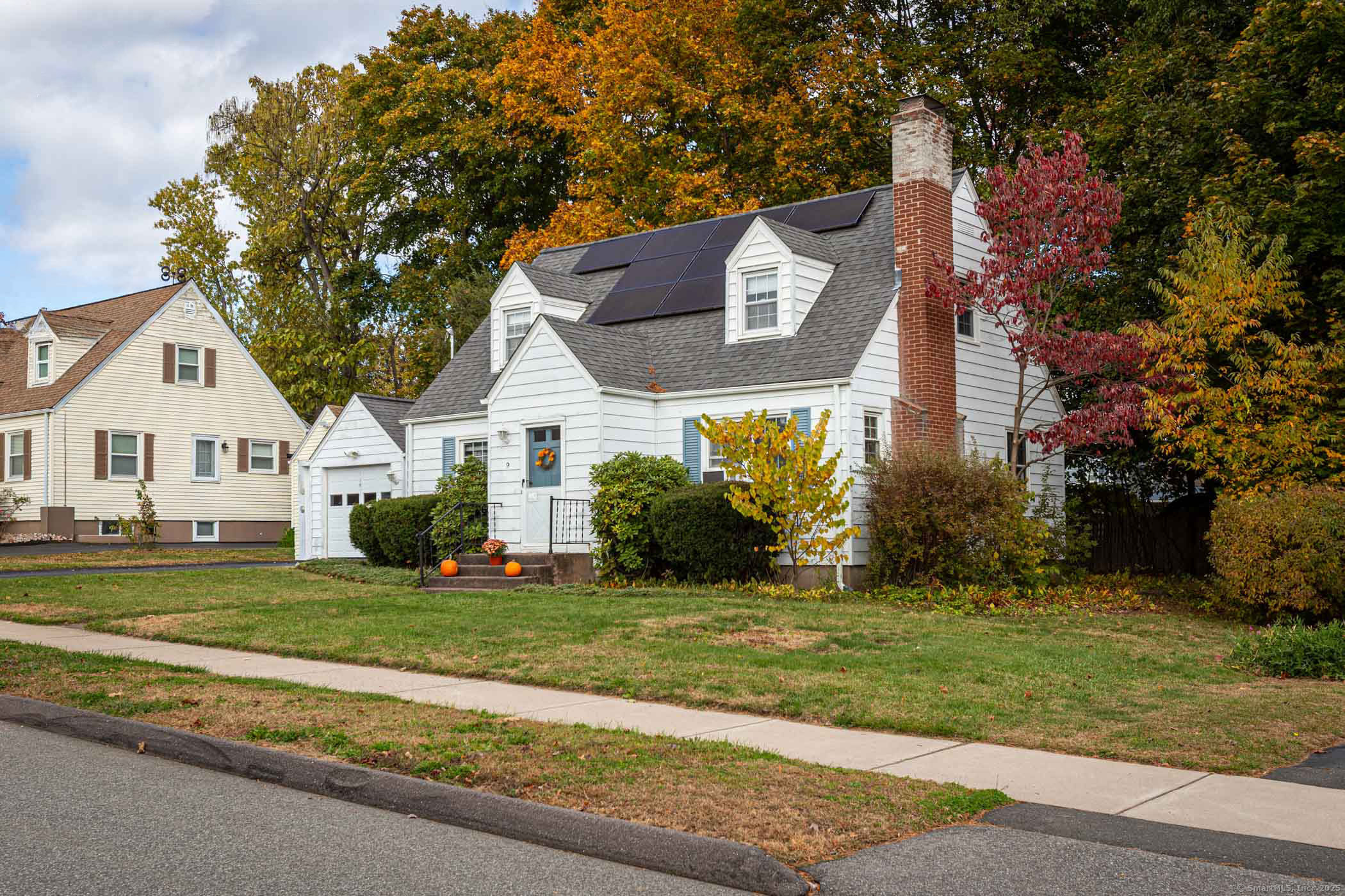 9 Deepwood Drive