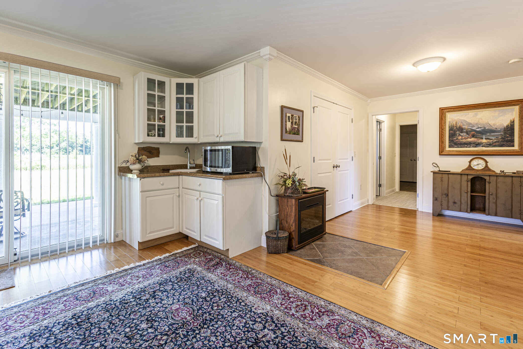 255 East Road
