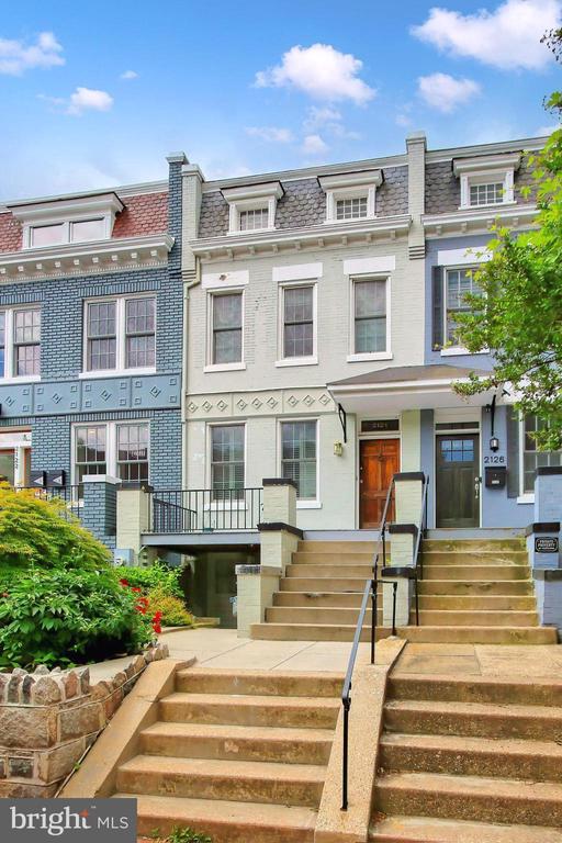2124 O STREET NW