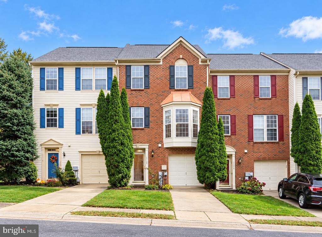 10708 CROYDON COURT