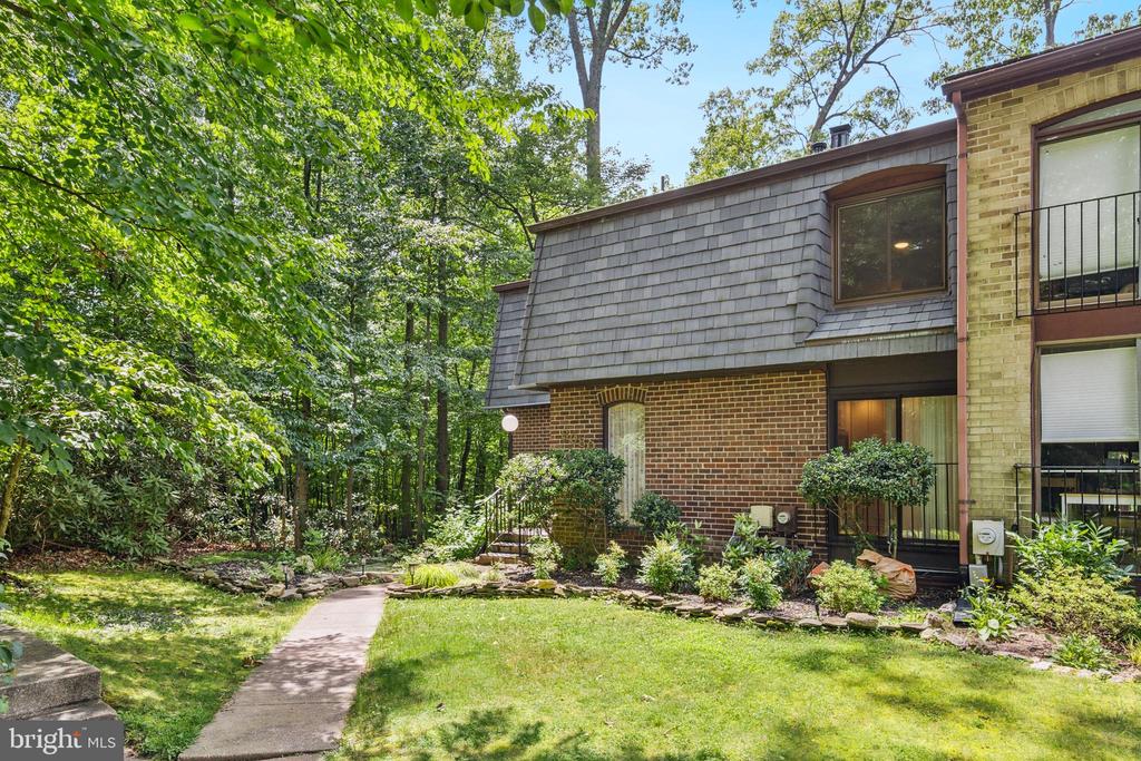 8080 INVERNESS RIDGE ROAD