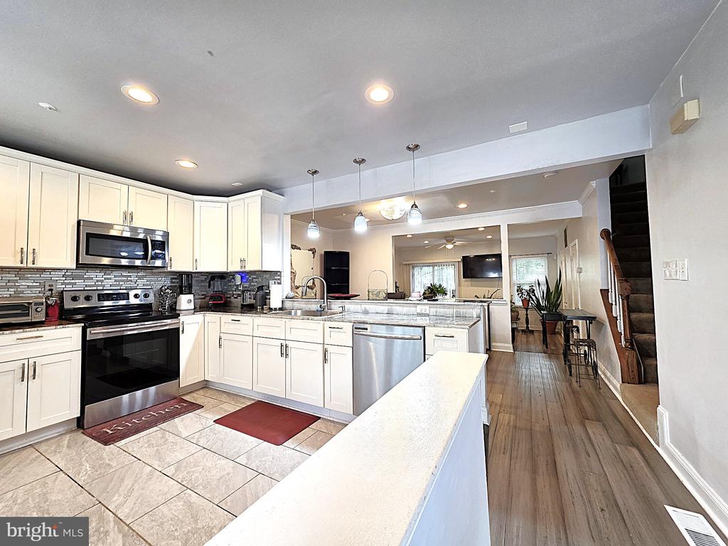 11427 DUNLORING PLACE