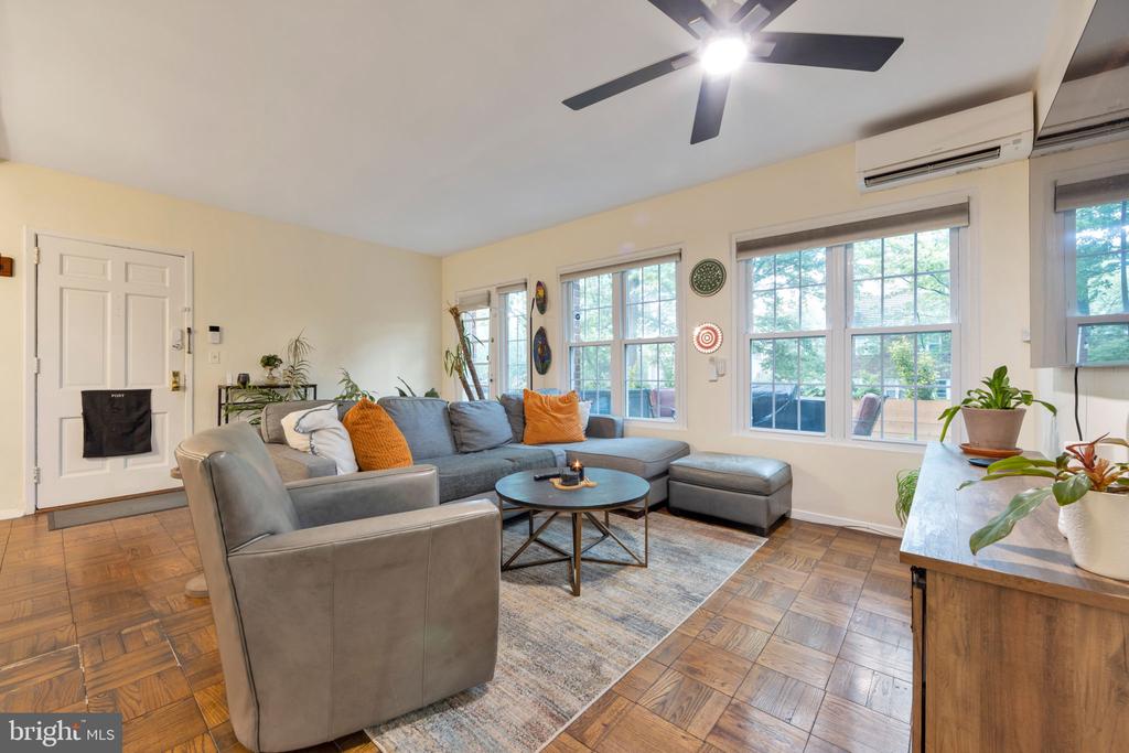 3400 GUNSTON ROAD