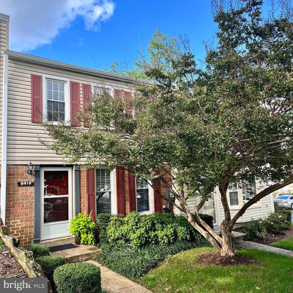 6416 BIRCH LEAF COURT Unit: 15
