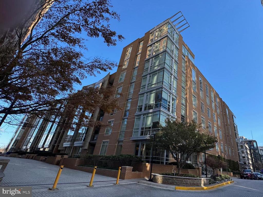 12025 NEW DOMINION PARKWAY Unit: 202