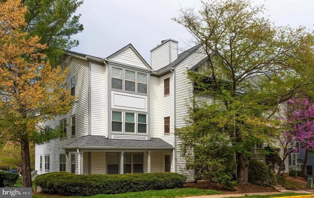 7705 LAFAYETTE FOREST DRIVE Unit: 11