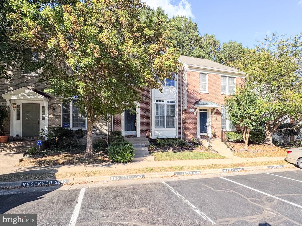 11742 VALLEY RIDGE CIRCLE