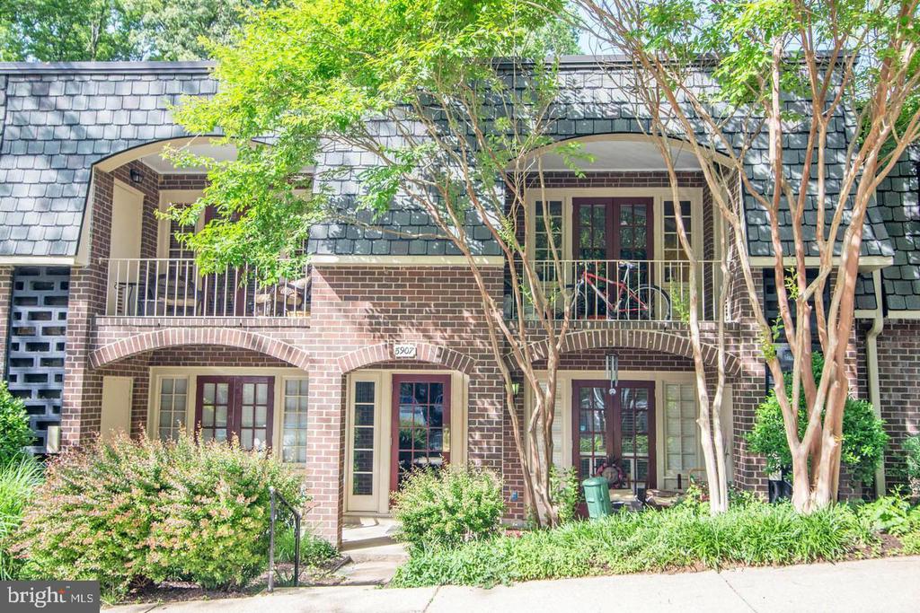5907 NOBLESTOWN ROAD Unit: 67