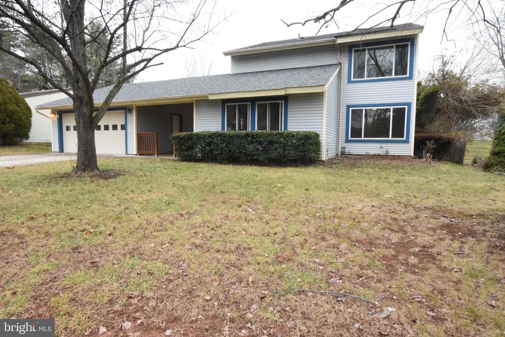 111 BISCAYNE COURT