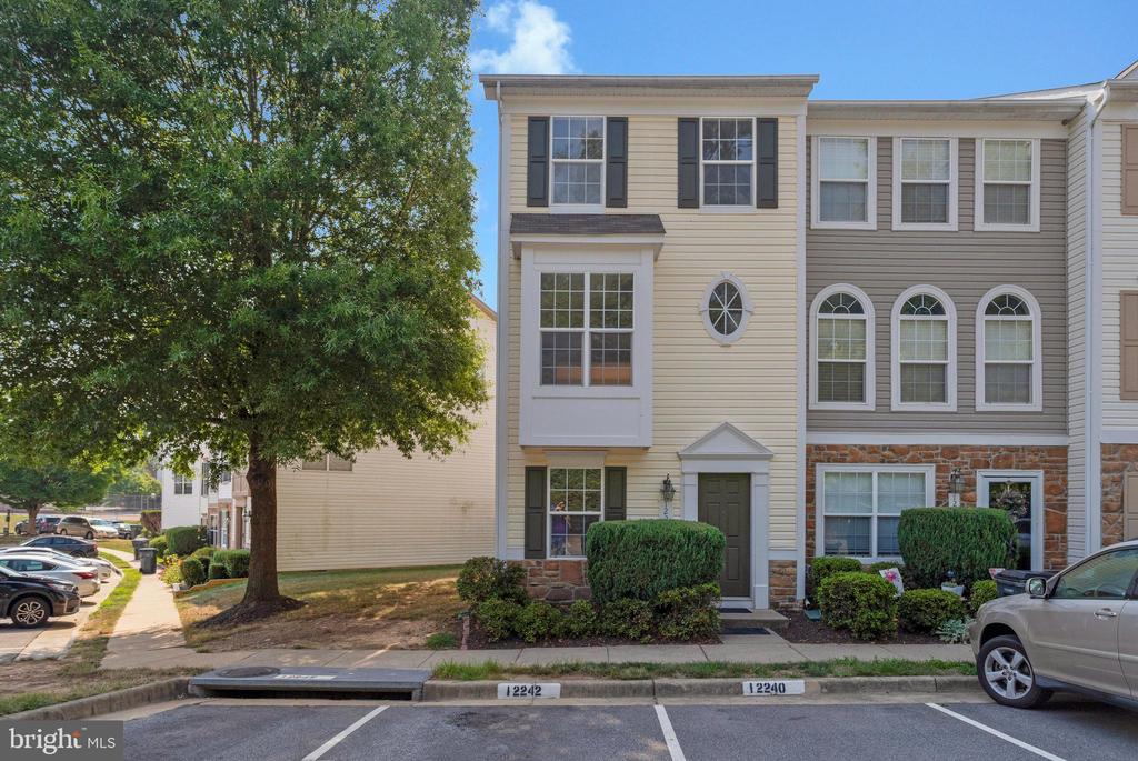 12242 MAIDSTONE COURT