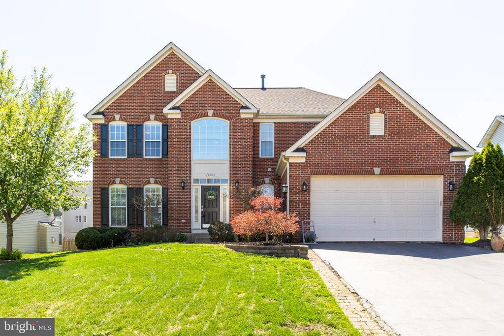 10225 INCHBERRY COURT