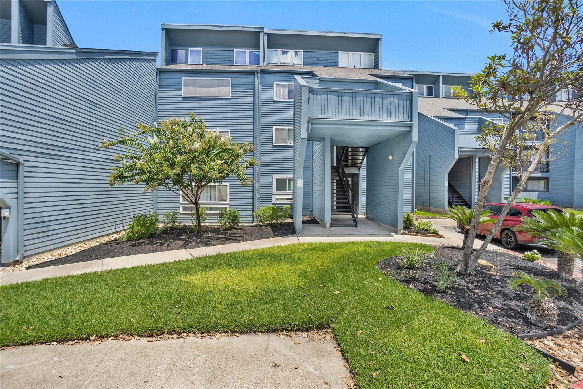 12500 Melville Drive # 331C