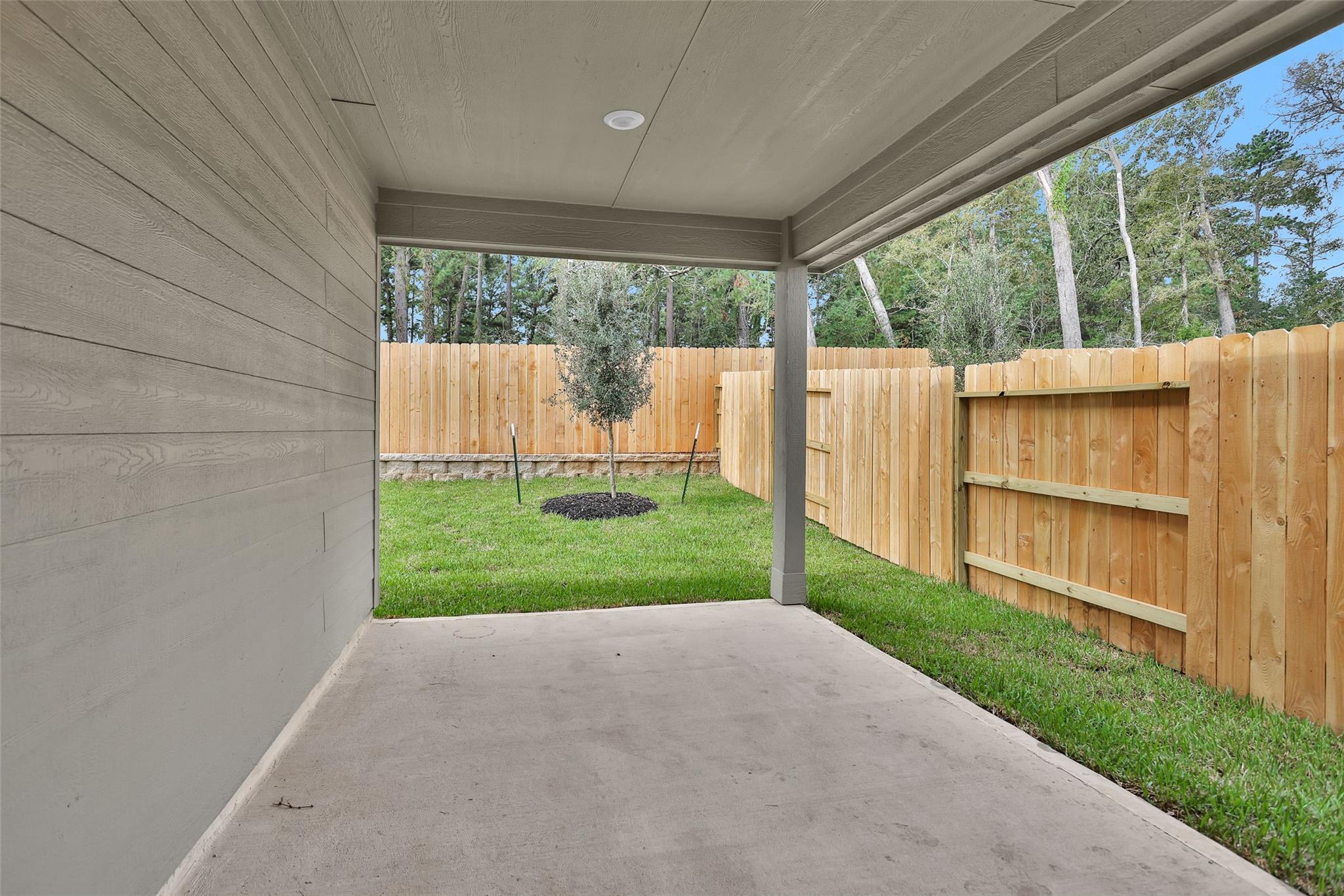 18095 Martin Pines Dr