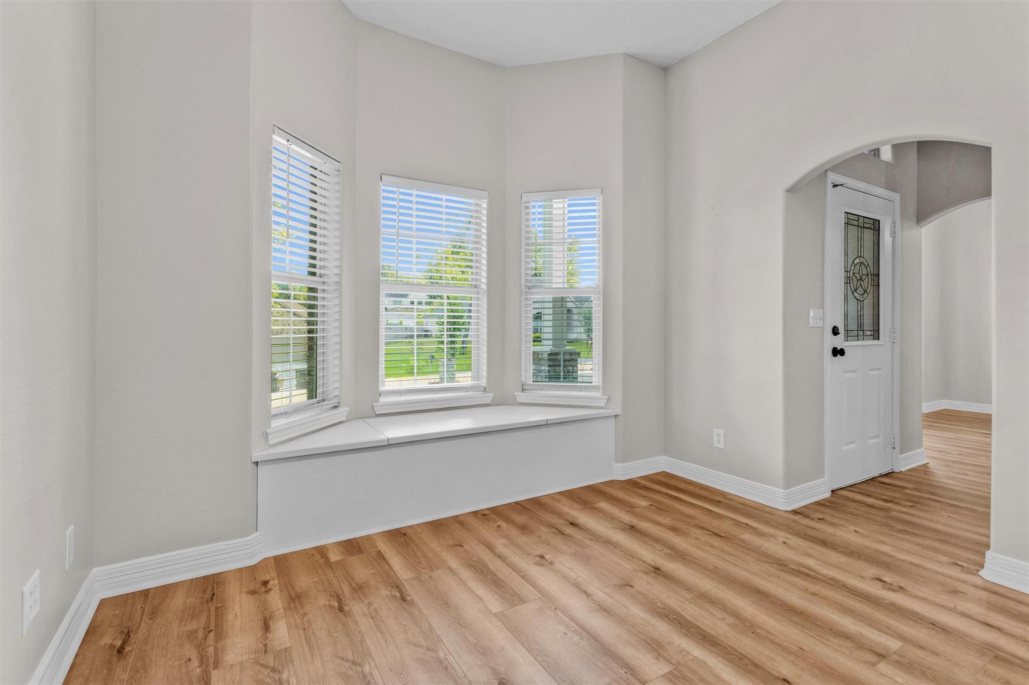 1187 Oak Lane