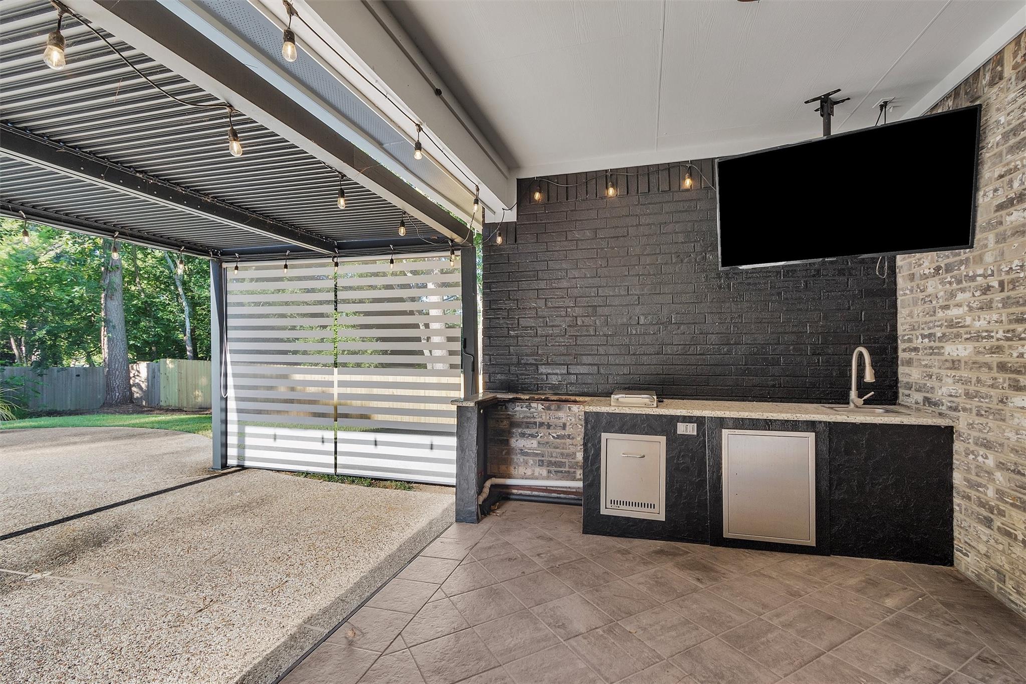 1187 Oak Lane