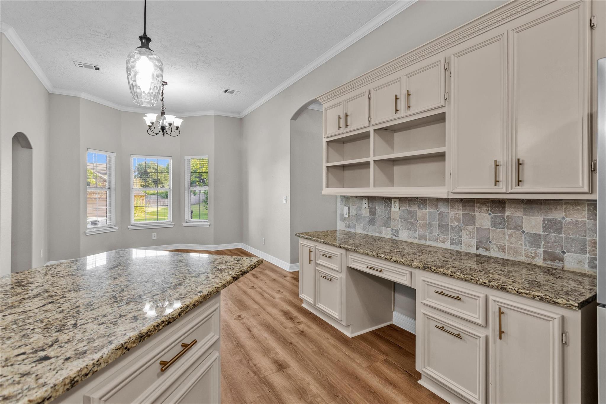 1187 Oak Lane