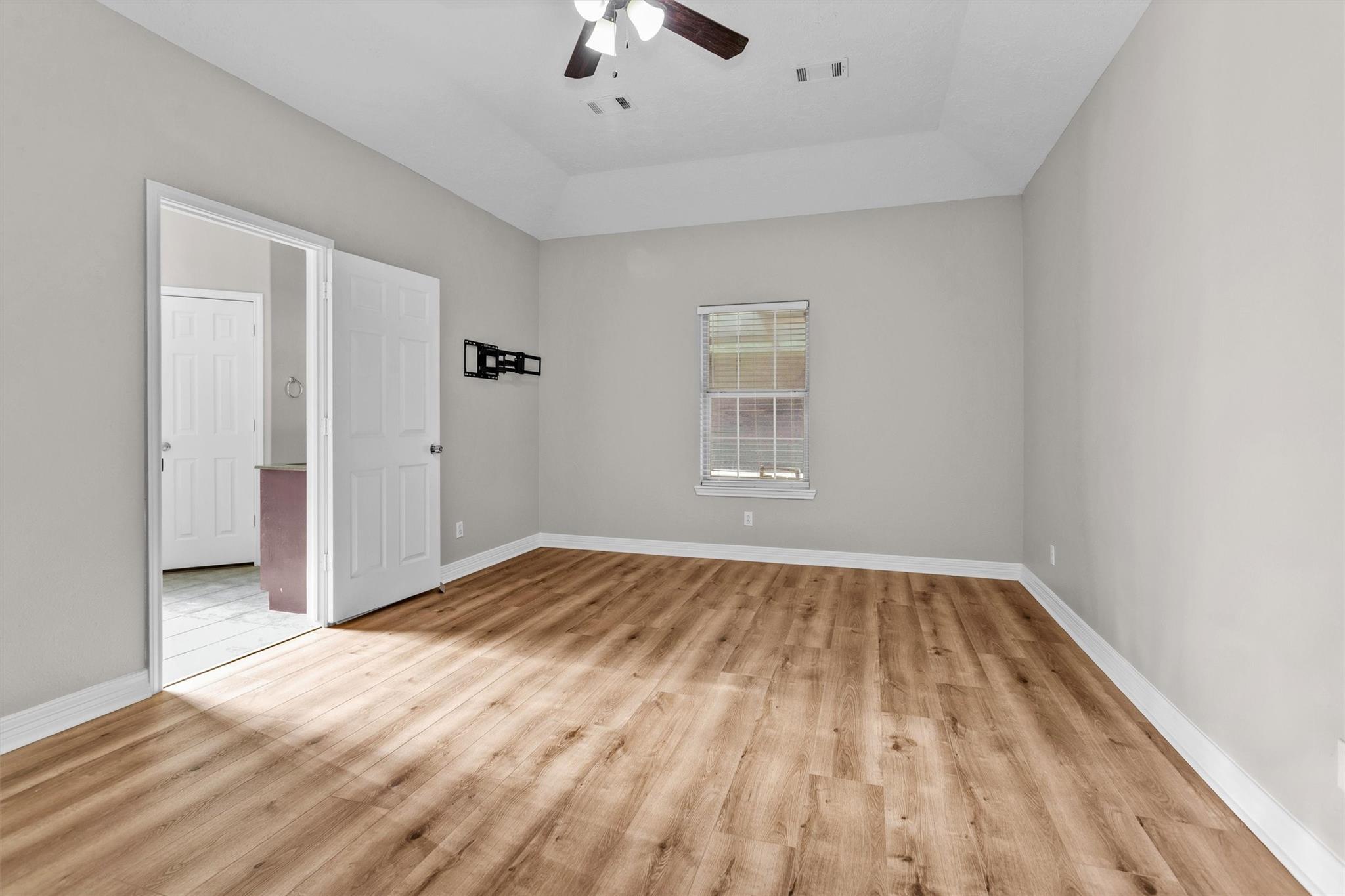 1187 Oak Lane