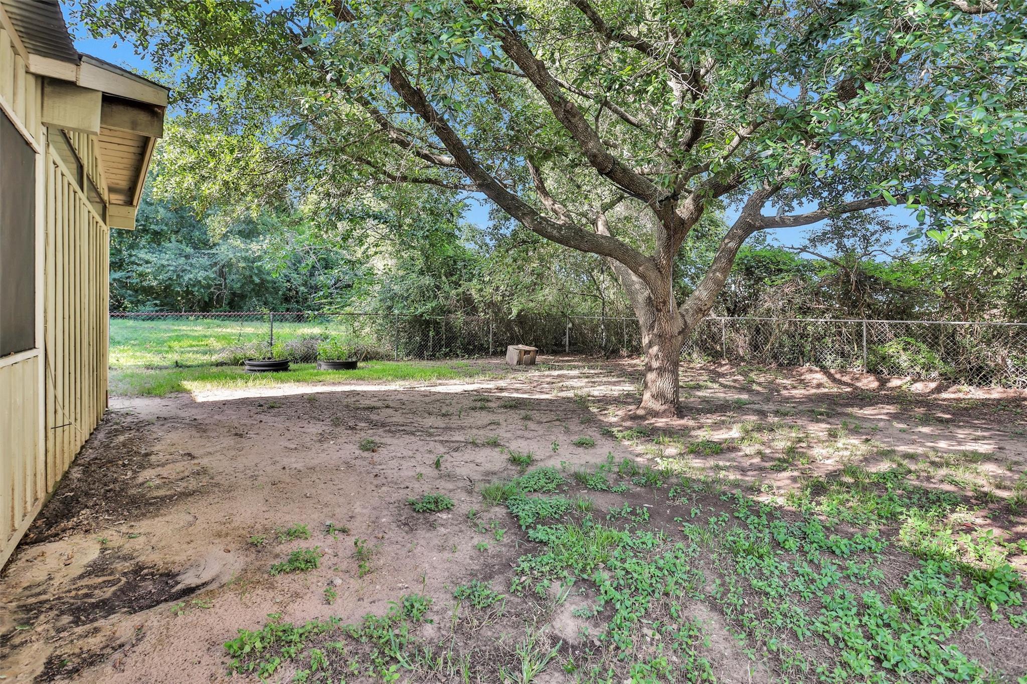 4967 Lazy Lane