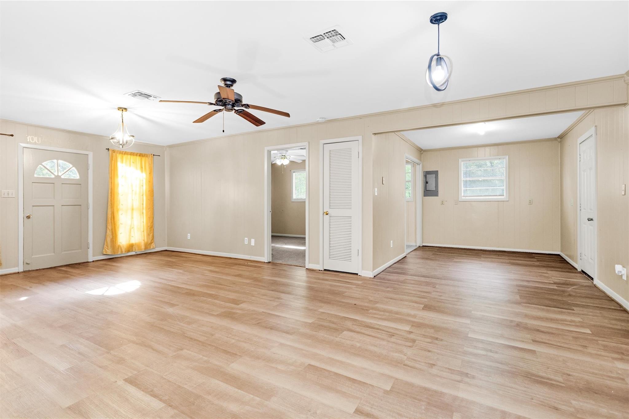 4967 Lazy Lane