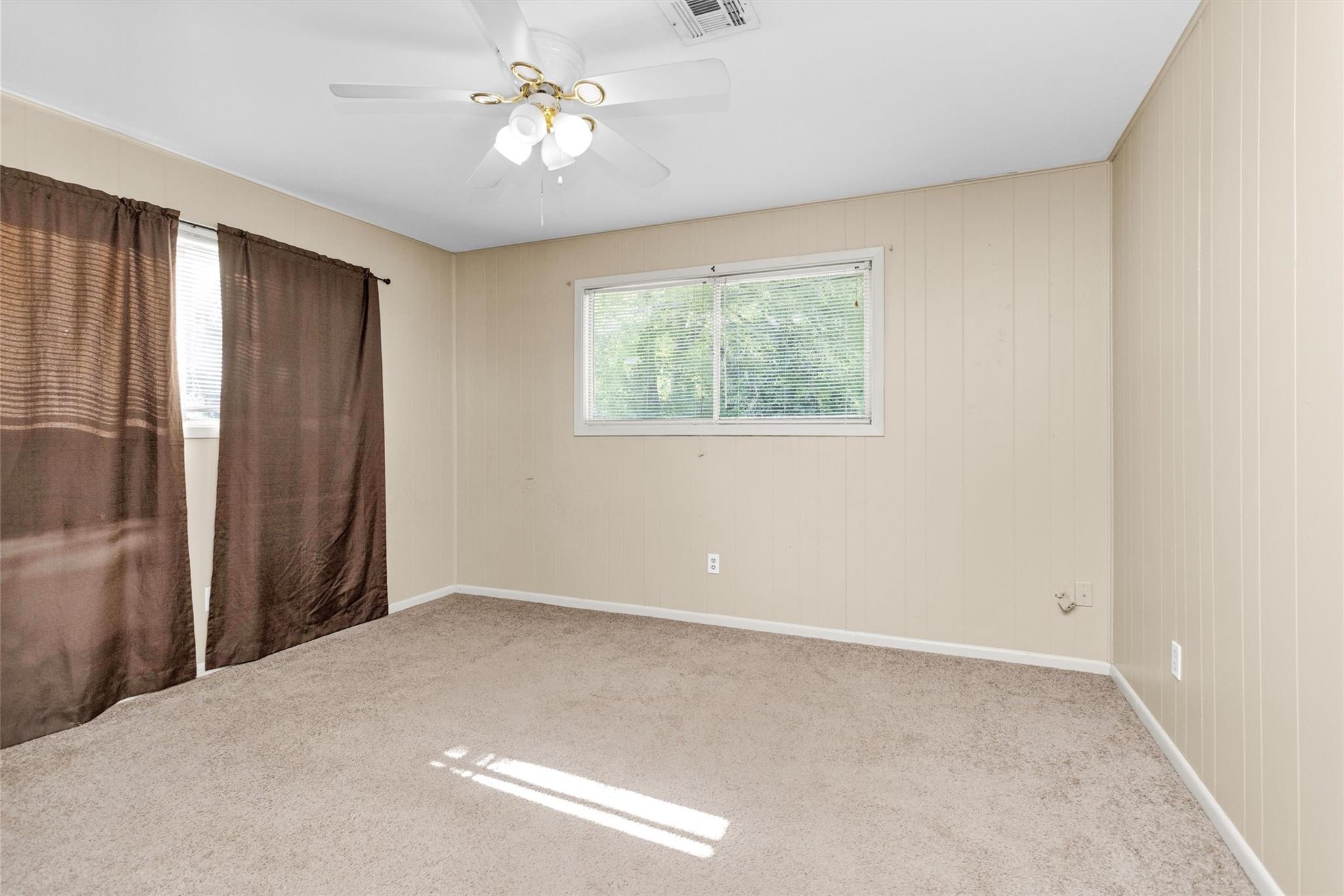 4967 Lazy Lane