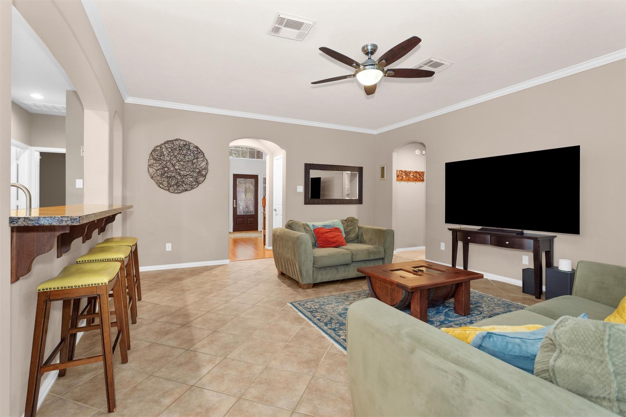 138 S Evangeline Oaks Circle