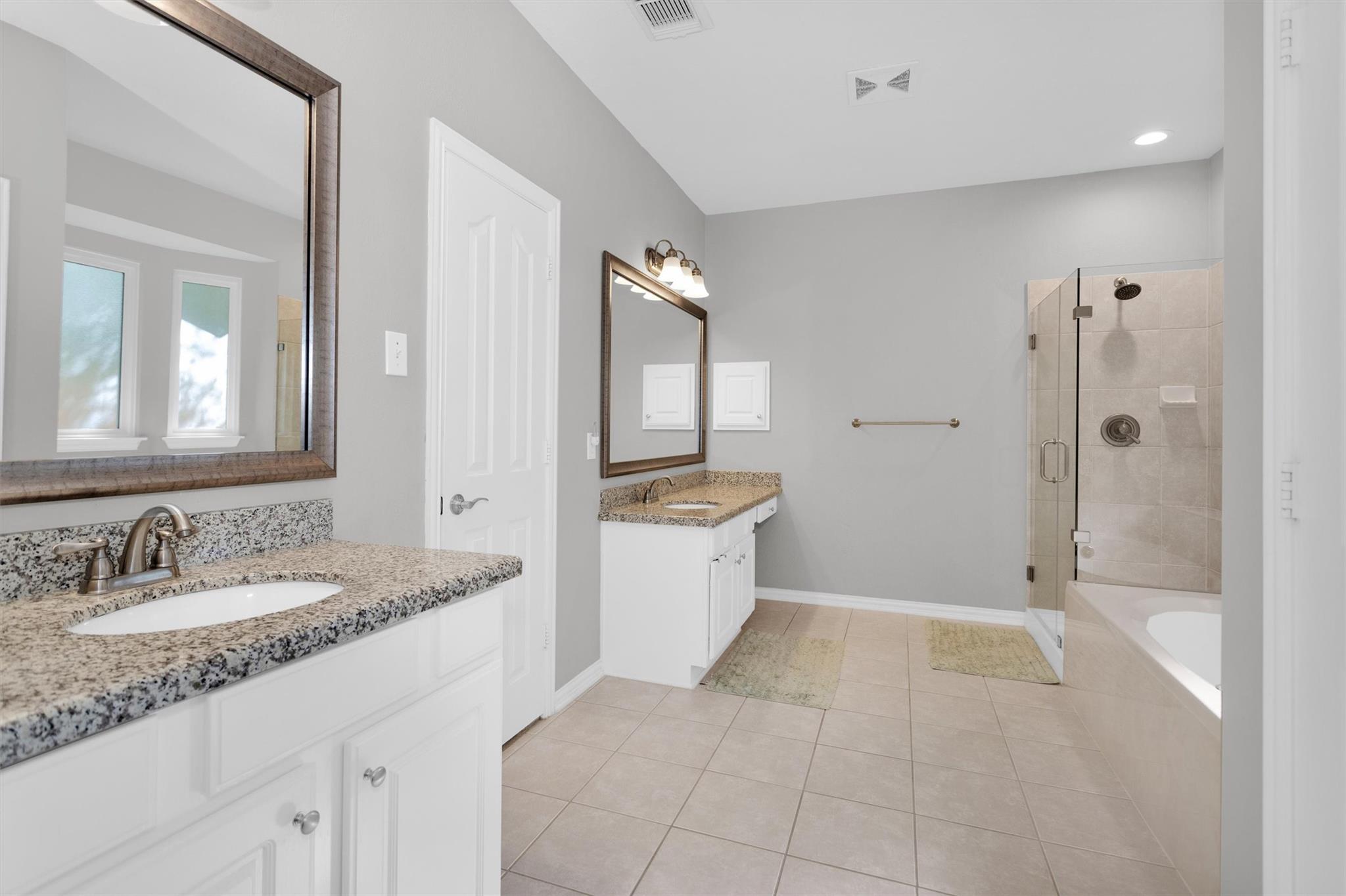 138 S Evangeline Oaks Circle