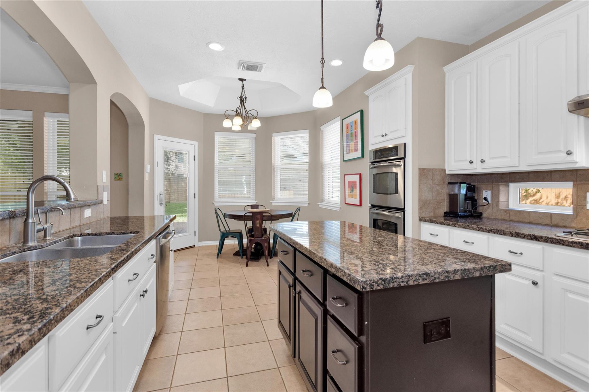 138 S Evangeline Oaks Circle
