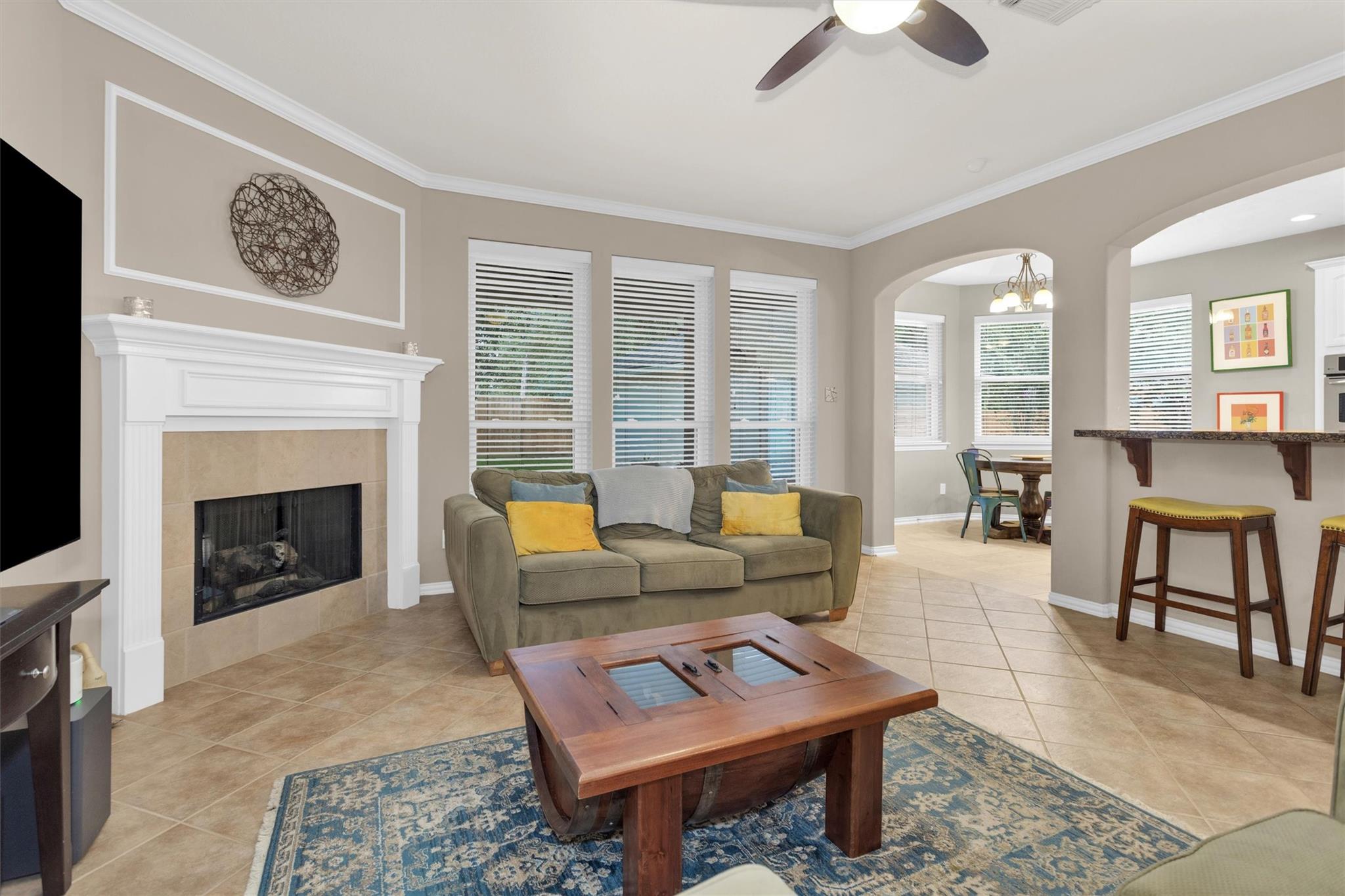 138 S Evangeline Oaks Circle