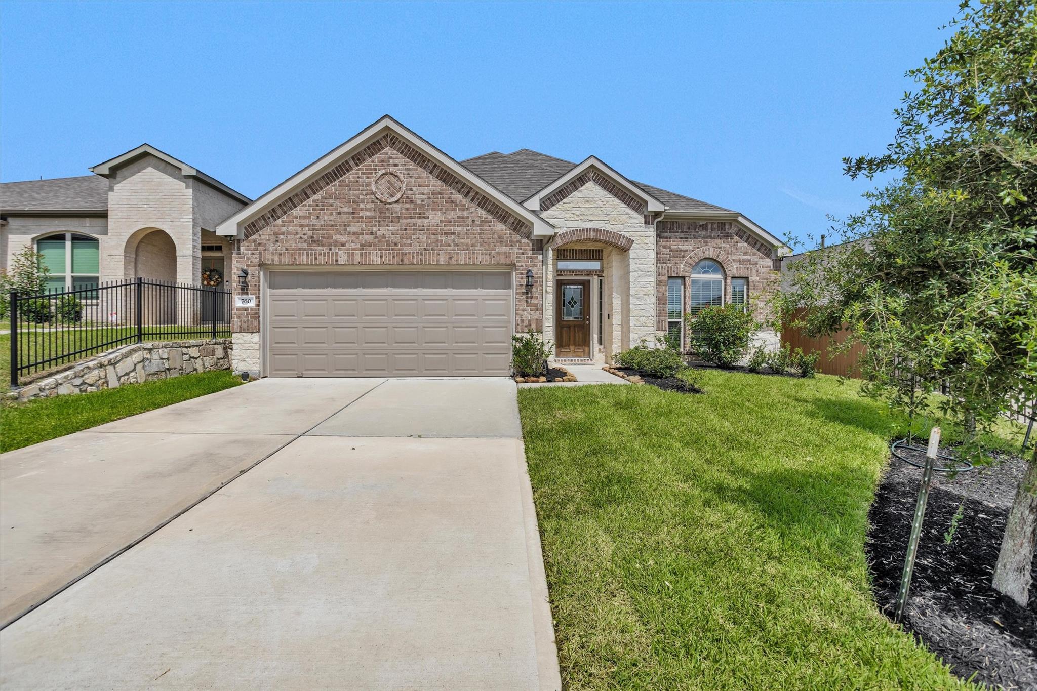 760 Yellow Birch Lane
