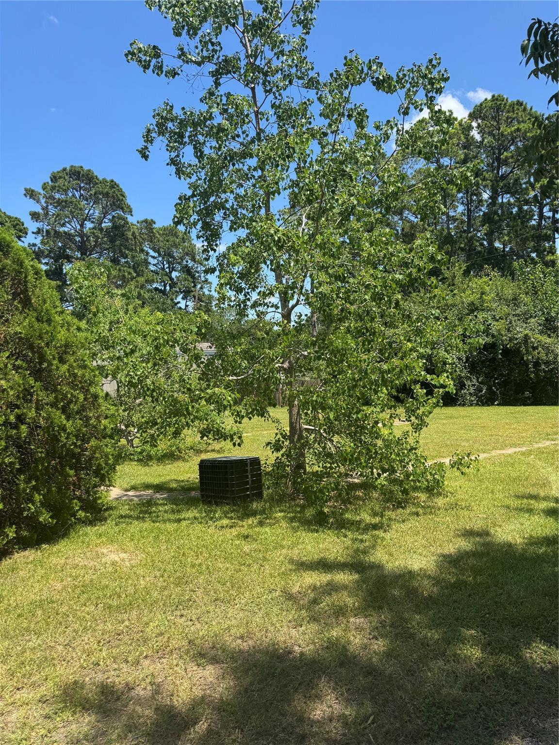 13915 Anchor Court