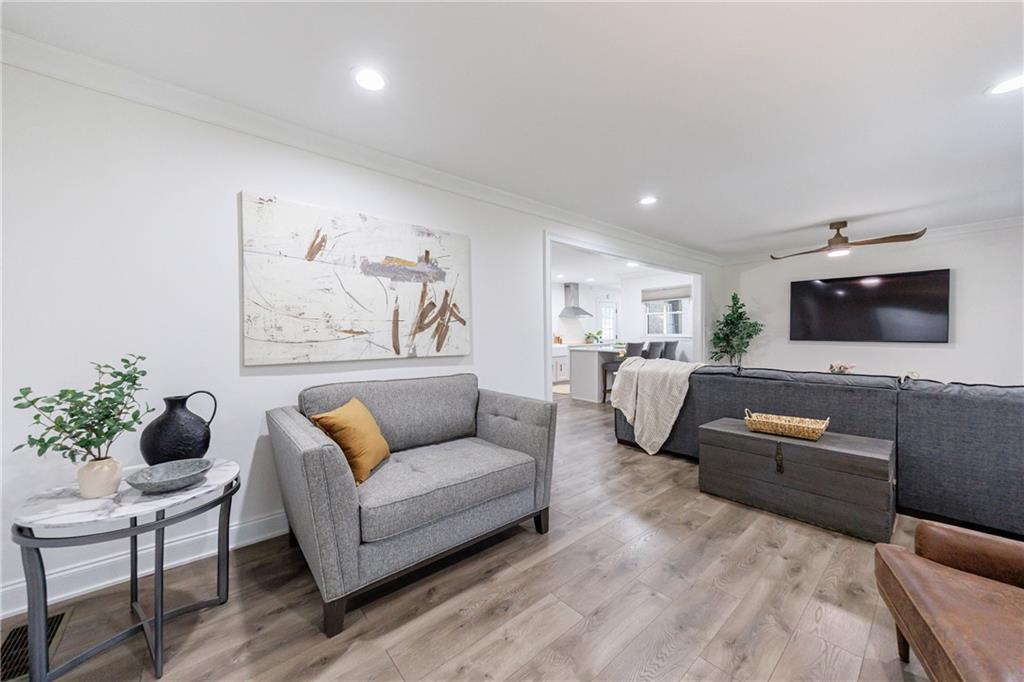 1600 Donna Street SW