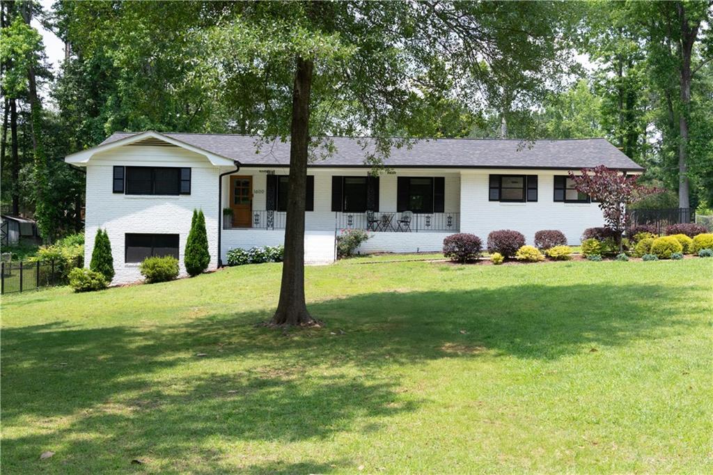 1600 Donna Street SW