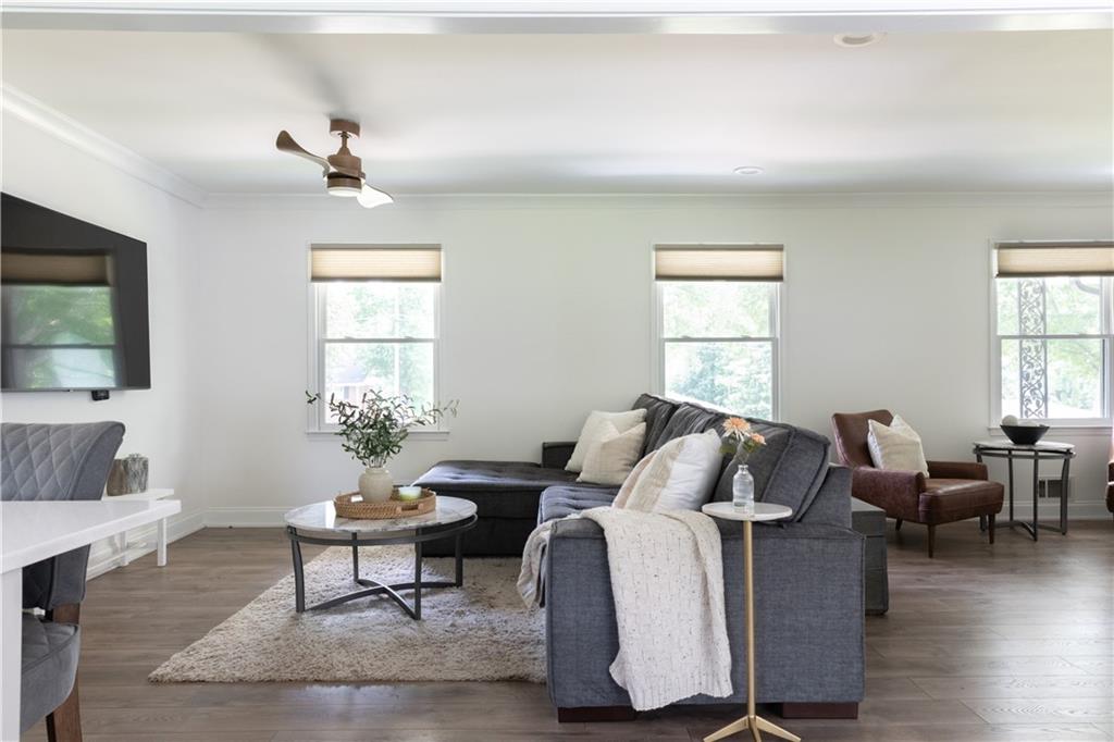 1600 Donna Street SW