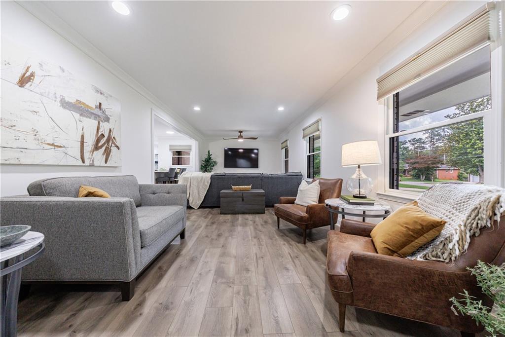 1600 Donna Street SW