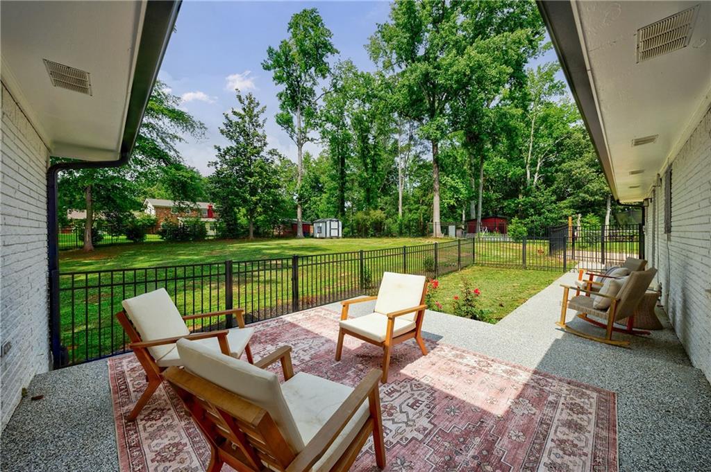 1600 Donna Street SW