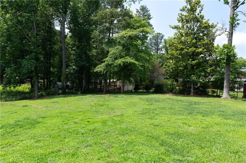 1600 Donna Street SW