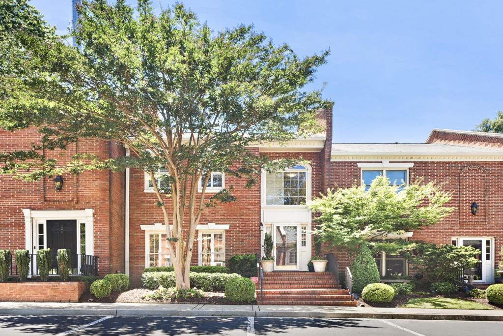 305 Ansley Villa Drive NE