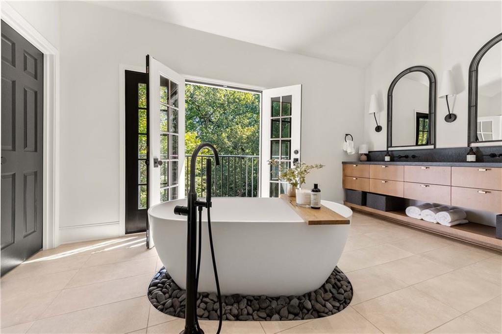 7420 Old Maine Trail